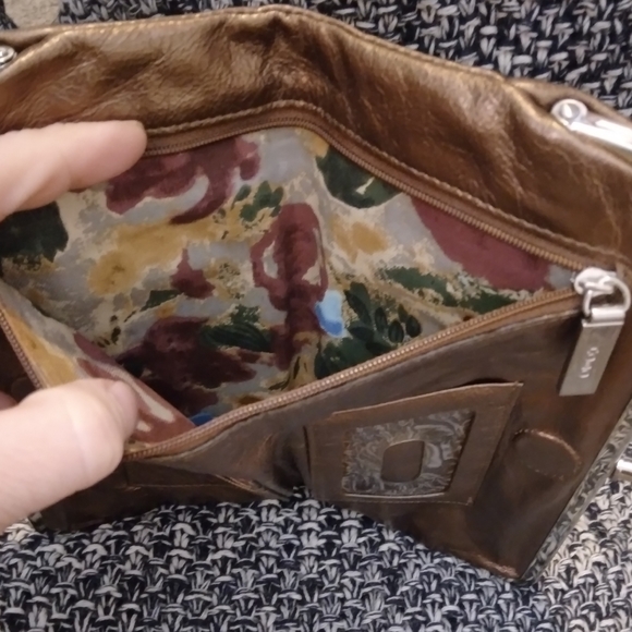 HOBO INTERNATIONAL LAUREN CLUTCH WALLET Metallic Bronze Brown Leather - Picture 4 of 5